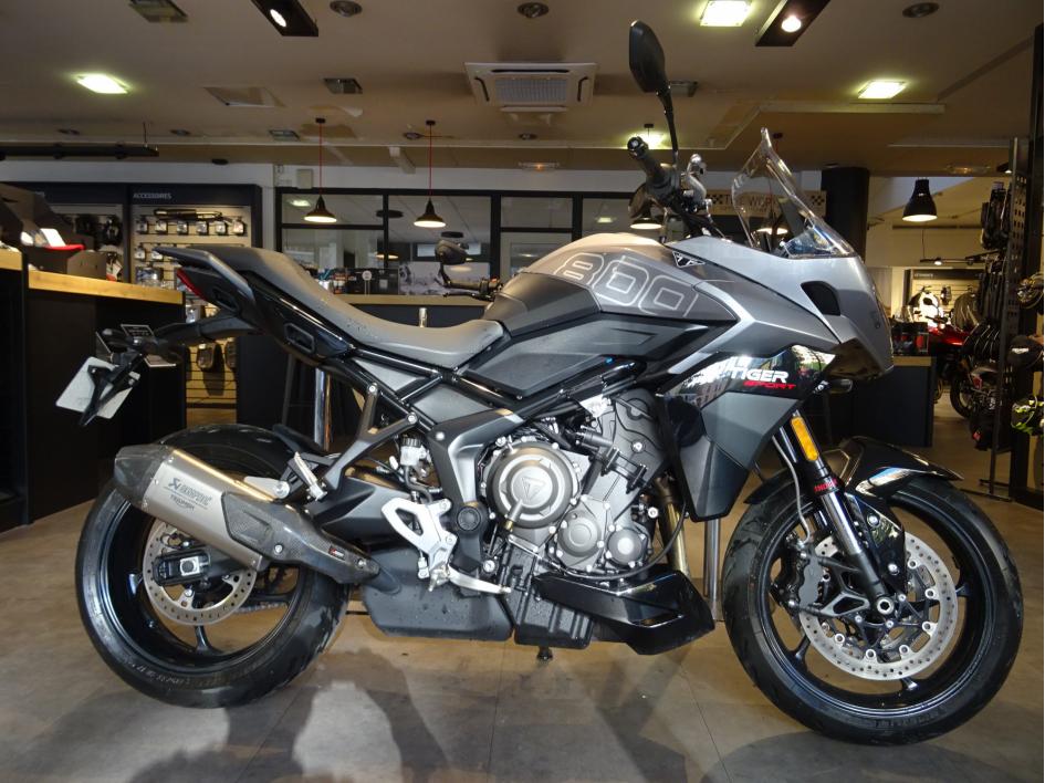 TRIUMPH TIGER 800 SPORT