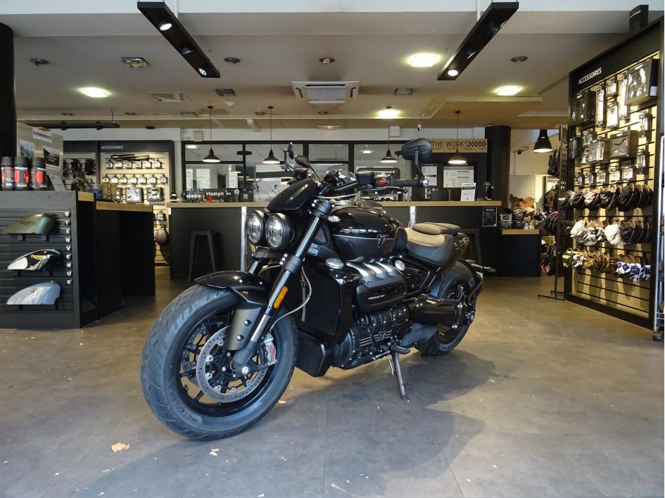 TRIUMPH ROCKET 3 R STORM