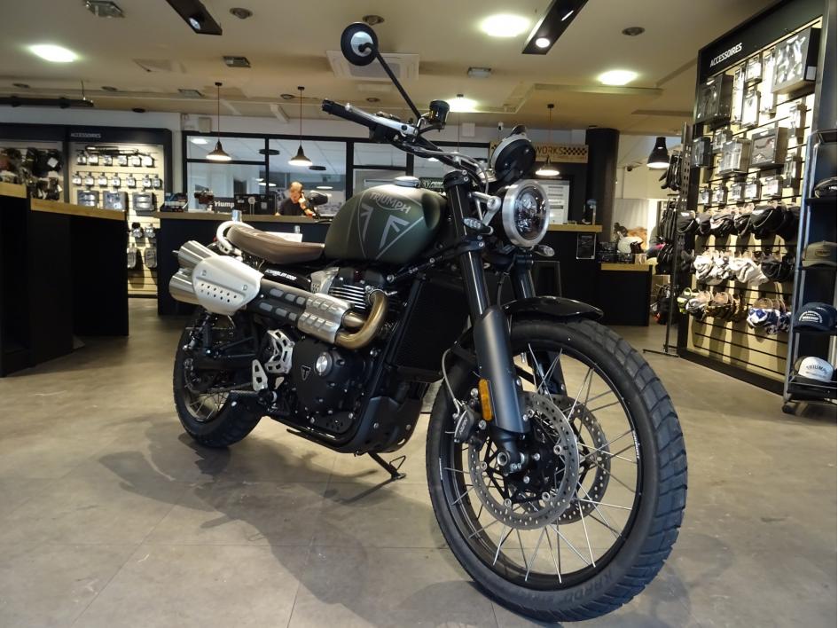 TRIUMPH SCRAMBLER 1200 X
