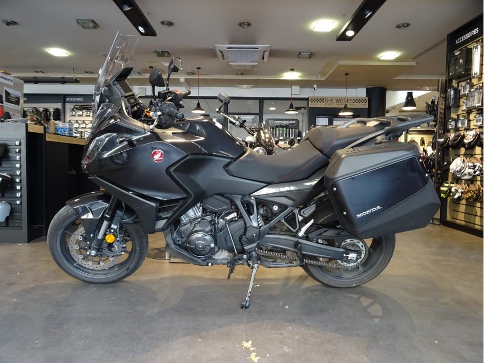 HONDA NT 1100