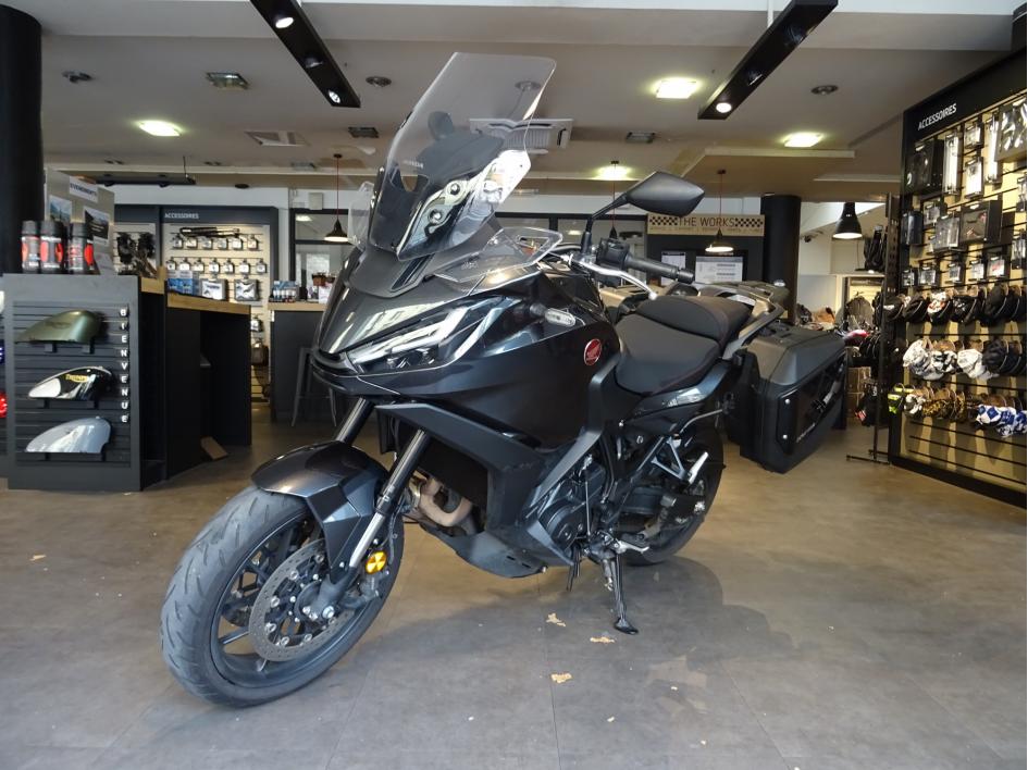 HONDA NT 1100
