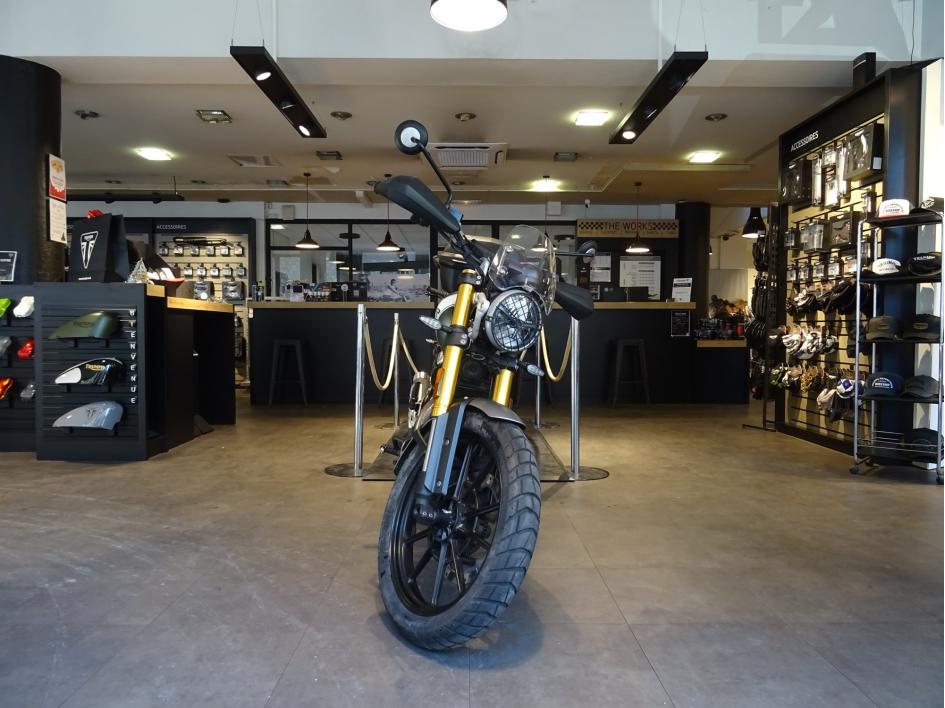 TRIUMPH Scrambler 400 X