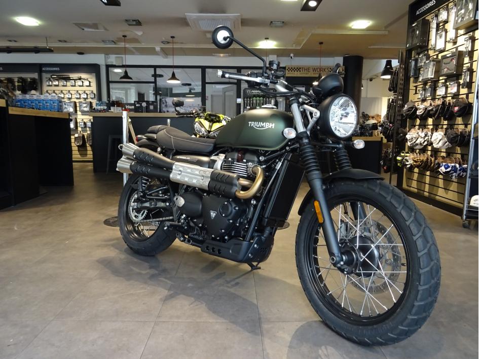 TRIUMPH SCRAMBLER 900