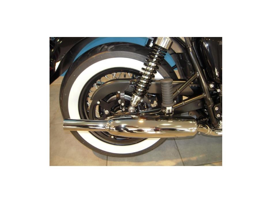 Bonneville T100 Black Special'