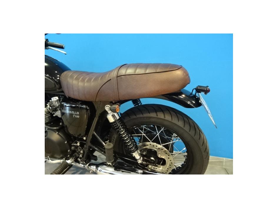 BONNEVILLE T100 BLACK 