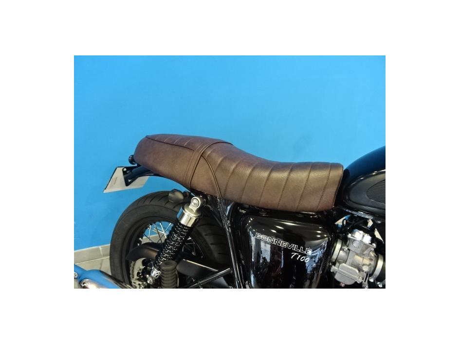 BONNEVILLE T100 BLACK 