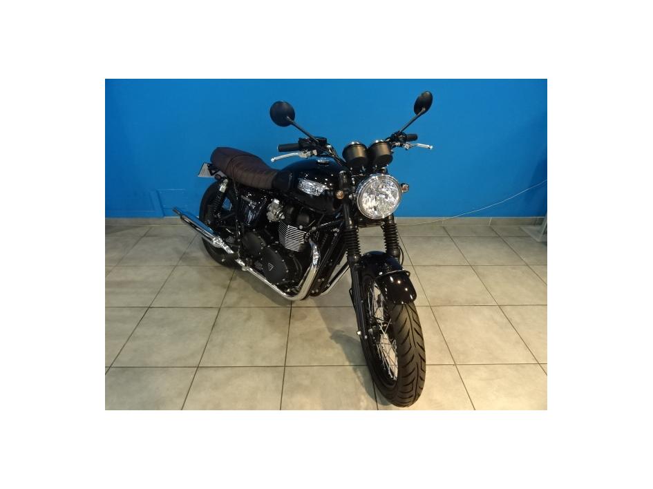 BONNEVILLE T100 BLACK 
