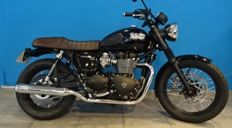 BONNEVILLE T100 BLACK 