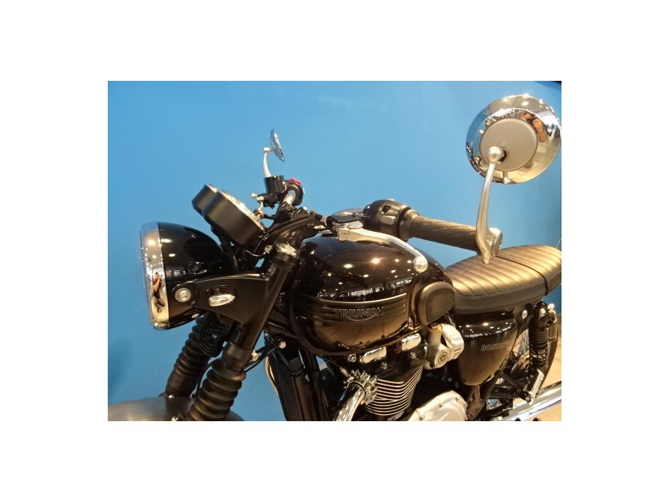 BONNEVILLE T120